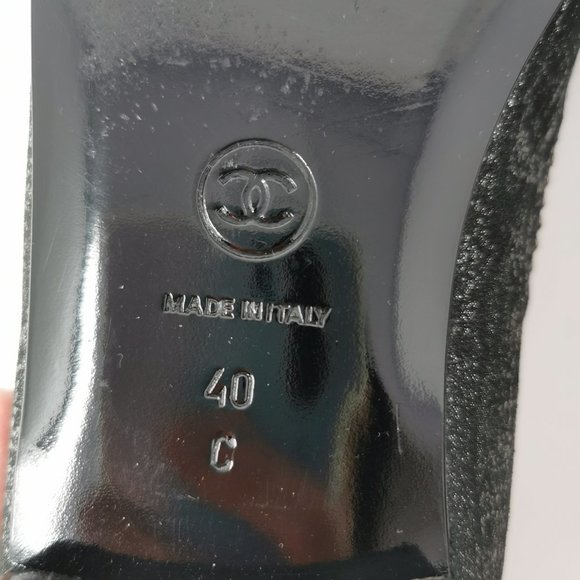 CHANEL Metallic Shimmery with Mini Chains Ballet Flats - Picture 9 of 10